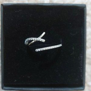 925?Sterling Criss Cross Ring